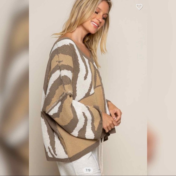 Leslie Sunrise Mixed Print Sweater - Picture 8 of 8